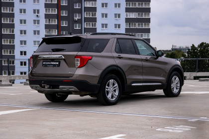 Продажа Ford Explorer VI 2.3 AT (300 л.с.) 2021 Коричневый в Автодом