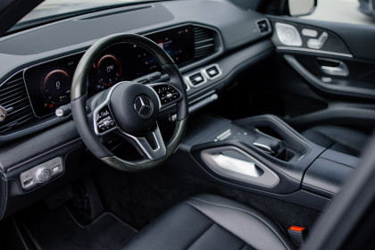Продажа Mercedes-Benz GLE II (V167) 300 d 2.0 AT (245 л.с.) 2020 Черный в Автодом