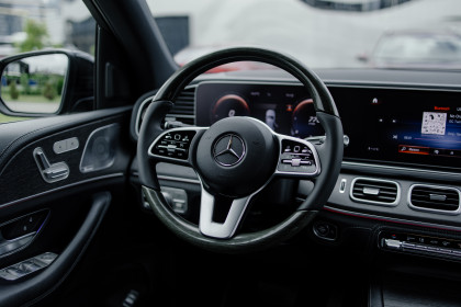 Продажа Mercedes-Benz GLE II (V167) 300 d 2.0 AT (245 л.с.) 2020 Черный в Автодом