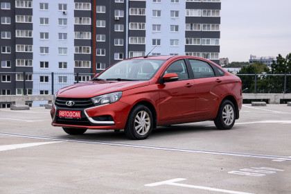 Продажа Lada (ВАЗ) Vesta I 1.6 AMT (106 л.с.) 2016 Бордовый в Автодом