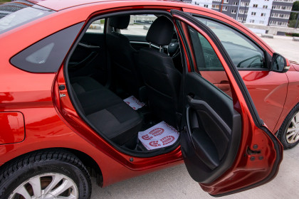 Продажа Lada (ВАЗ) Vesta I 1.6 AMT (106 л.с.) 2016 Бордовый в Автодом