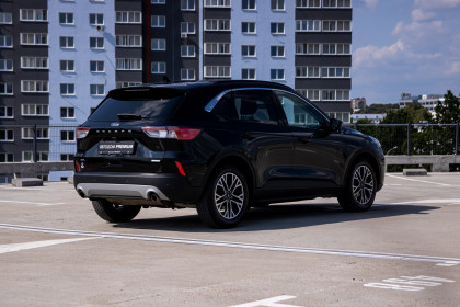 Продажа Ford Escape IV 1.5 AT (180 л.с.) 2019 Черный в Автодом