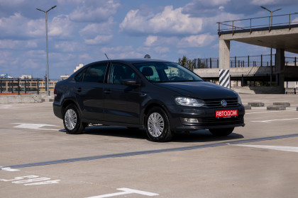 Продажа Volkswagen Polo V Рестайлинг 1.6 AT (110 л.с.) 2018 Серый в Автодом