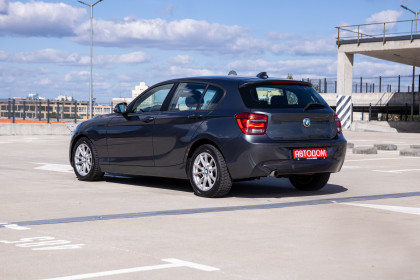 Продажа BMW 1 серии II (F20/F21) 116i 1.6 AT (136 л.с.) 2013 Серый в Автодом