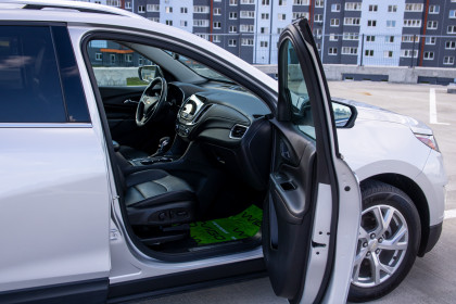 Продажа Chevrolet Equinox III 1.5 AT (170 л.с.) 2021 Серебристый в Автодом