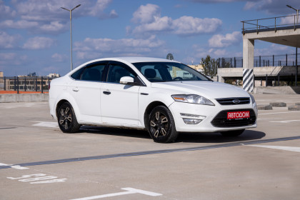 Продажа Ford Mondeo IV Рестайлинг 2.0 MT (145 л.с.) 2010 Белый в Автодом