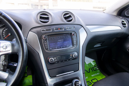 Продажа Ford Mondeo IV Рестайлинг 2.0 MT (145 л.с.) 2010 Белый в Автодом