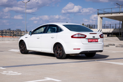Продажа Ford Mondeo IV Рестайлинг 2.0 MT (145 л.с.) 2010 Белый в Автодом