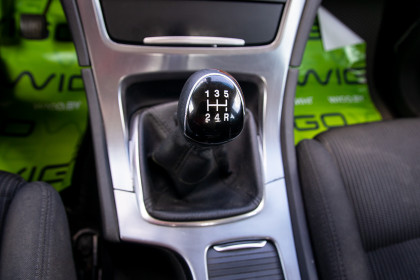 Продажа Ford Mondeo IV Рестайлинг 2.0 MT (145 л.с.) 2010 Белый в Автодом