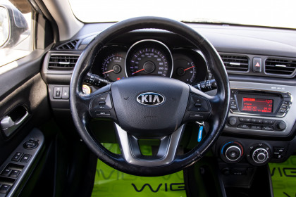 Продажа Kia Rio III 6-speed 1.6 MT (123 л.с.) 2014 Синий в Автодом