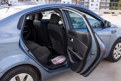 Продажа Kia Rio III 6-speed 1.6 MT (123 л.с.) 2014 Синий в Автодом