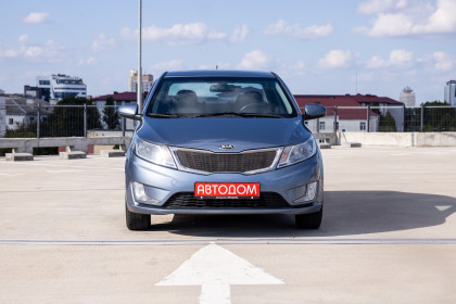 Продажа Kia Rio III 6-speed 1.6 MT (123 л.с.) 2014 Синий в Автодом