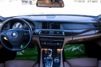 Продажа BMW 7 серии V (F01/F02/F04) 740i 3.0 AT (326 л.с.) 2009 Серый в Автодом