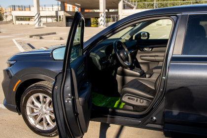 Продажа Honda CR-V VI 1.5 CVT (193 л.с.) 2023 Серый в Автодом