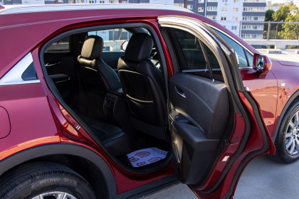 Продажа Cadillac XT4 I 2.0 AT (241 л.с.) 2020 Красный в Автодом