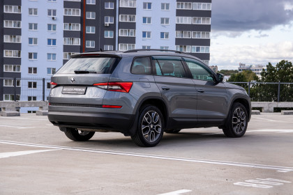 Продажа Skoda Kodiaq I 2.0 AMT (180 л.с.) 2018 Серый в Автодом