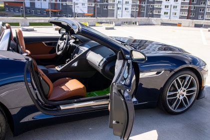 Продажа Jaguar F-Type I Рестайлинг 2 5.0 AT (450 л.с.) 2021 Синий в Автодом