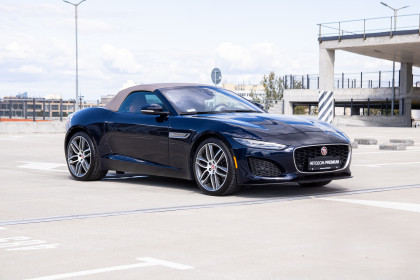Продажа Jaguar F-Type I Рестайлинг 2 5.0 AT (450 л.с.) 2021 Синий в Автодом