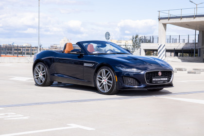 Продажа Jaguar F-Type I Рестайлинг 2 5.0 AT (450 л.с.) 2021 Синий в Автодом