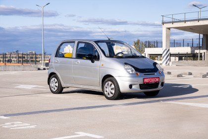 Продажа Daewoo Matiz I Рестайлинг 0.8 MT (52 л.с.) 2012 Серебристый в Автодом