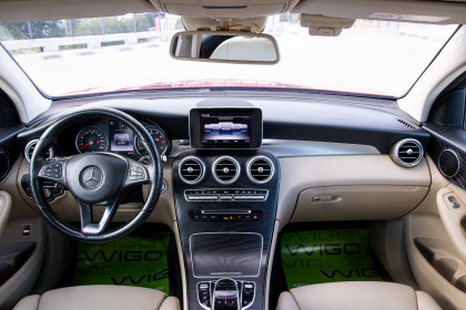 Продажа Mercedes-Benz GLC Coupe I (C253) 250 2.0 AT (211 л.с.) 2018 Красный в Автодом