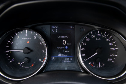 Продажа Nissan Qashqai II Рестайлинг 2.0 CVT (140 л.с.) 2021 Серый в Автодом