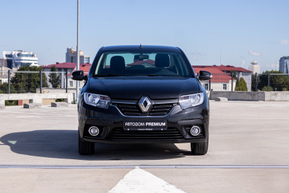 Продажа Renault Logan II Рестайлинг 1.6 MT (113 л.с.) 2018 Черный в Автодом