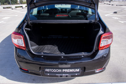 Продажа Renault Logan II Рестайлинг 1.6 MT (113 л.с.) 2018 Черный в Автодом