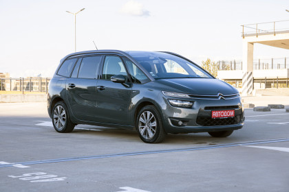 Продажа Citroen C4 Picasso II 1.6 AT (165 л.с.) 2015 Серый в Автодом