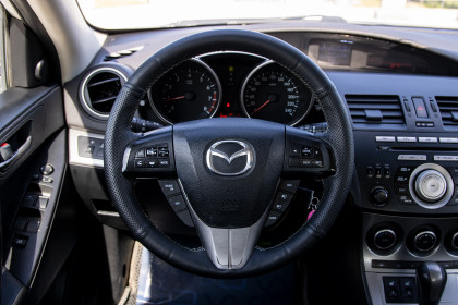 Продажа Mazda 3 II (BL) 1.6 AT (105 л.с.) 2010 Белый в Автодом