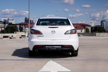 Продажа Mazda 3 II (BL) 1.6 AT (105 л.с.) 2010 Белый в Автодом