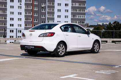 Продажа Mazda 3 II (BL) 1.6 AT (105 л.с.) 2010 Белый в Автодом