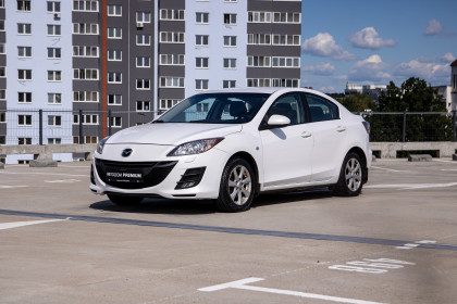 Продажа Mazda 3 II (BL) 1.6 AT (105 л.с.) 2010 Белый в Автодом