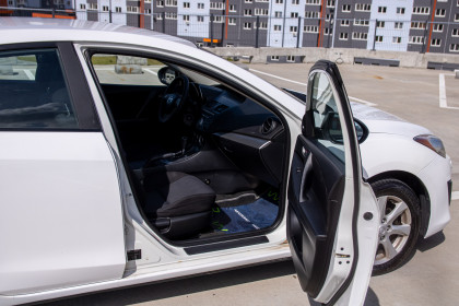 Продажа Mazda 3 II (BL) 1.6 AT (105 л.с.) 2010 Белый в Автодом