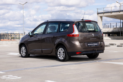 Продажа Renault Scenic III Рестайлинг 1.6 MT (130 л.с.) 2012 Коричневый в Автодом
