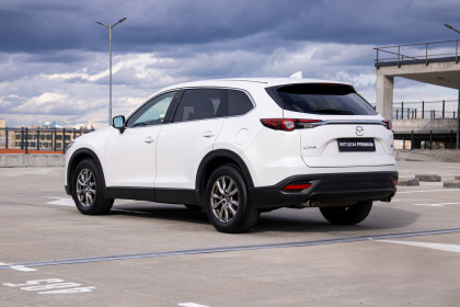 Продажа Mazda CX-9 II 2.5 AT (231 л.с.) 2017 Белый в Автодом