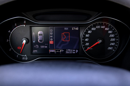 Продажа Ford S-MAX I Рестайлинг 2.0 AT (140 л.с.) 2010 Серебристый в Автодом