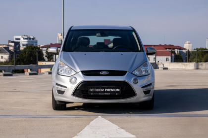 Продажа Ford S-MAX I Рестайлинг 2.0 AT (140 л.с.) 2010 Серебристый в Автодом
