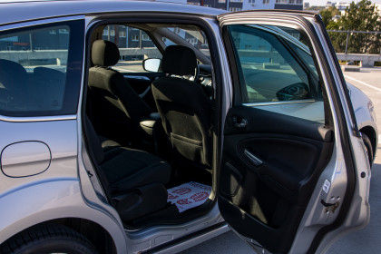 Продажа Ford S-MAX I Рестайлинг 2.0 AT (140 л.с.) 2010 Серебристый в Автодом