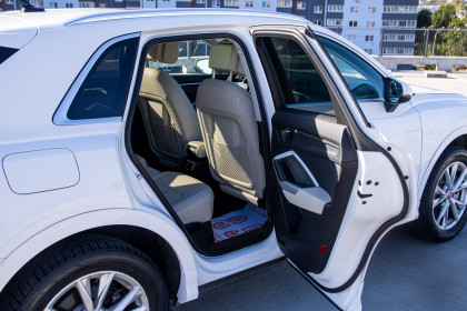Продажа Audi Q3 II (F3) 45 TFSI 2.0 AT (231 л.с.) 2020 Белый в Автодом
