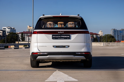 Продажа Kia Carnival IV 2.2 AT (202 л.с.) 2022 Белый в Автодом
