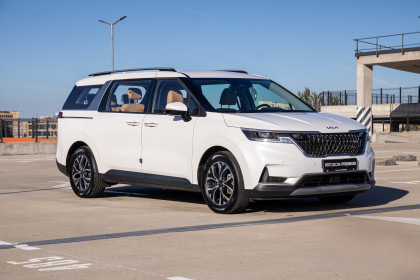 Продажа Kia Carnival IV 2.2 AT (202 л.с.) 2022 Белый в Автодом