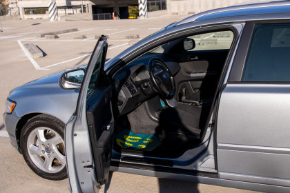 Продажа Volvo V50 I Рестайлинг 1.6 MT (115 л.с.) 2010 Серебристый в Автодом