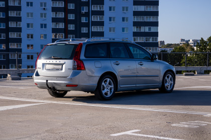 Продажа Volvo V50 I Рестайлинг 1.6 MT (115 л.с.) 2010 Серебристый в Автодом