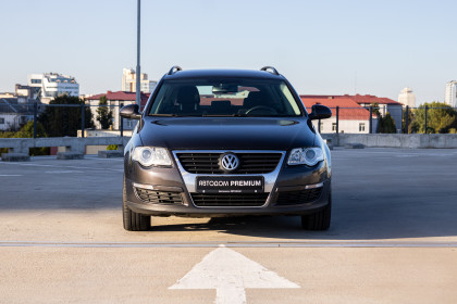 Продажа Volkswagen Passat B6 1.9 MT (105 л.с.) 2006 Серый в Автодом
