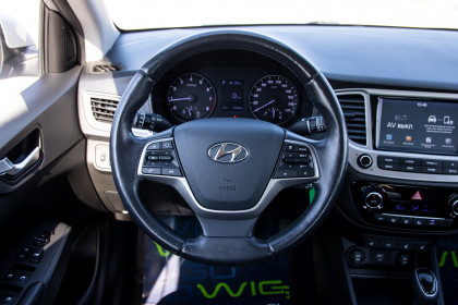 Продажа Hyundai Accent V 1.6 AT (130 л.с.) 2019 Серебристый в Автодом