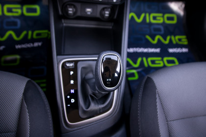 Продажа Hyundai Accent V 1.6 AT (130 л.с.) 2019 Серебристый в Автодом
