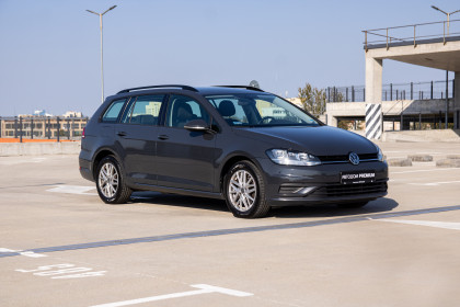 Продажа Volkswagen Golf VII Рестайлинг 1.0 MT (115 л.с.) 2019 Серый в Автодом