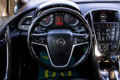 Продажа Opel Astra J 1.6 AT (180 л.с.) 2010 Серый в Автодом