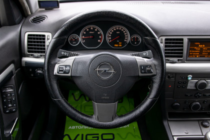Продажа Opel Vectra C Рестайлинг 1.8 MT (122 л.с.) 2007 Черный в Автодом